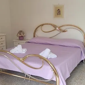 affittacamere-larco.hotelitalianriviera.com/