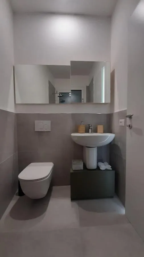 Guest house Top Lake View Faggeto Lario Italy