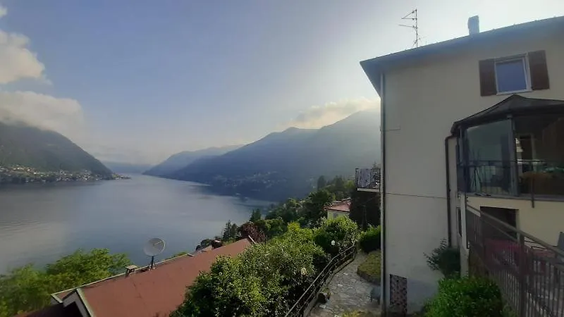 Top Lake View Faggeto Lario Guest house